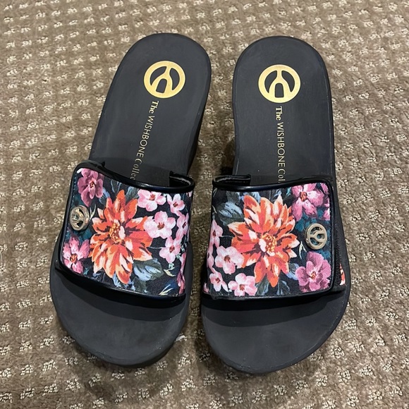 The wishbone collection platform sandals - Picture 6 of 6